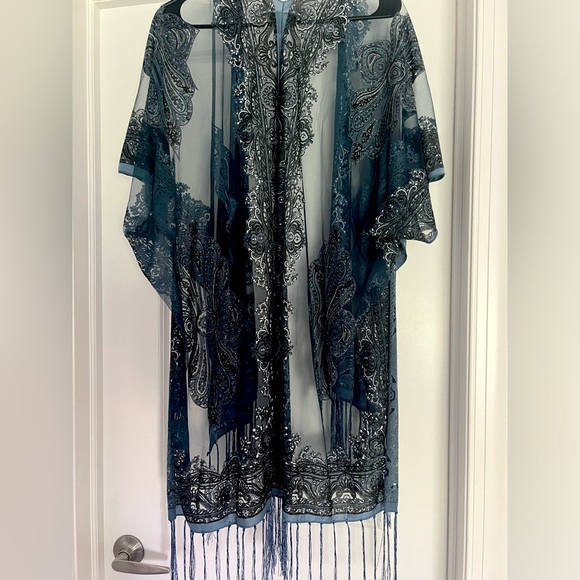 Short Sleeve Navy Blue Kimono from Dry Goods - Picture 3 of 3